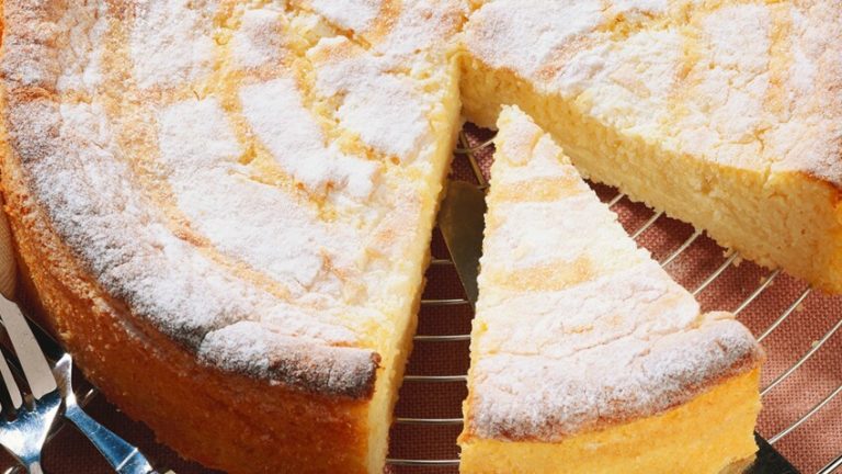 Lire la suite à propos de l’article Recette Gâteau sucré à la pomme de terre